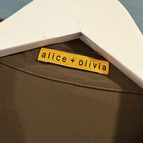 Alice and Olivia Blouse Tunic Shirt - Picture 6 of 8